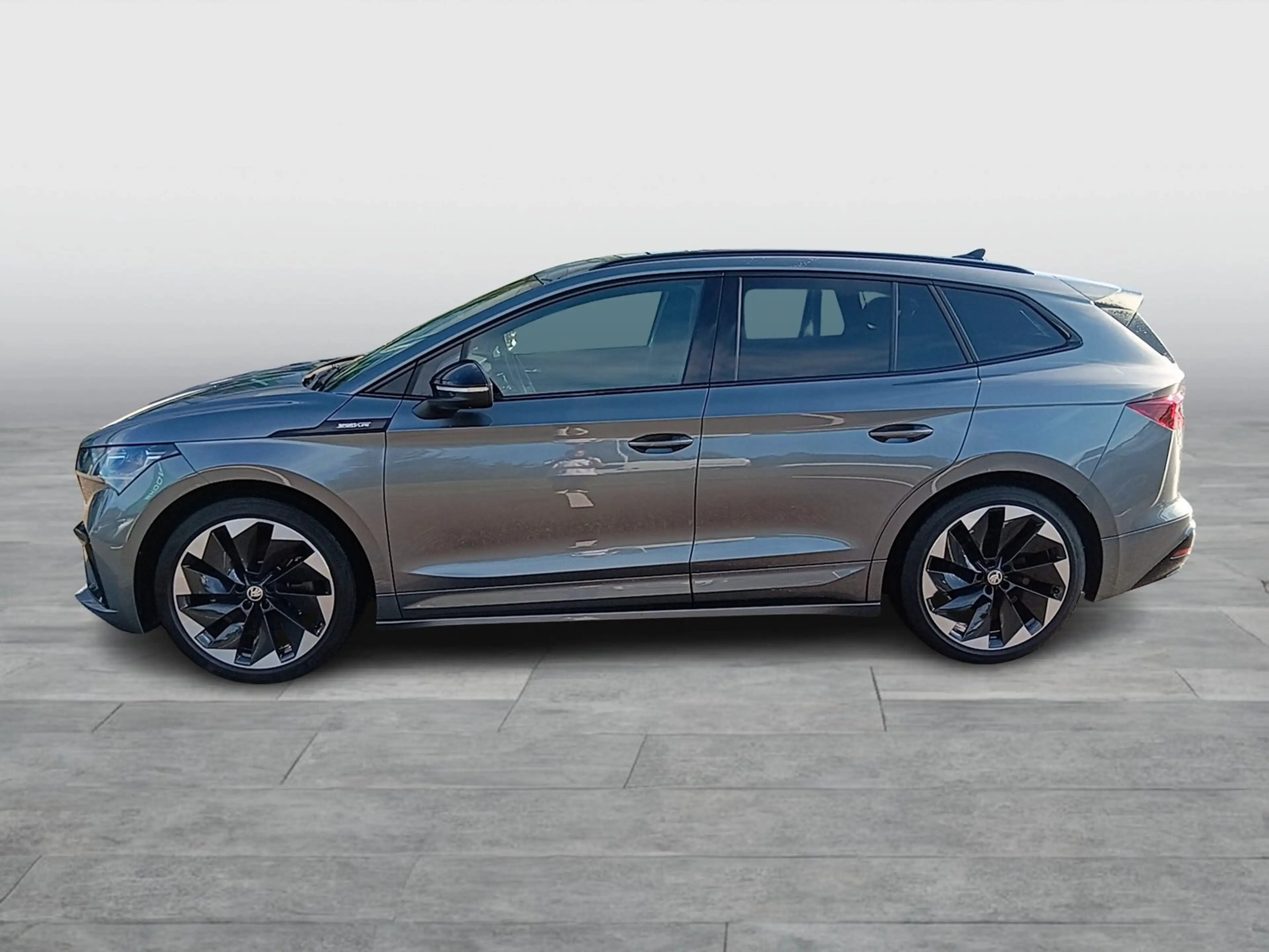 Skoda Enyaq Sportline 80x — photo 2