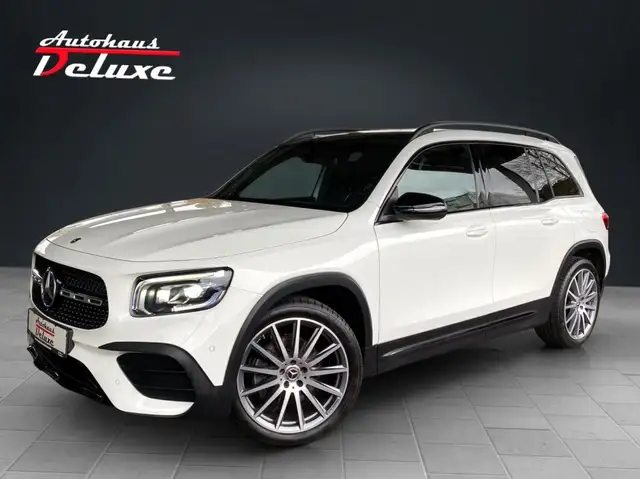 Mercedes-Benz GLB 250 4M AMG LINE NAVI KAMERA PANORAMA AHK