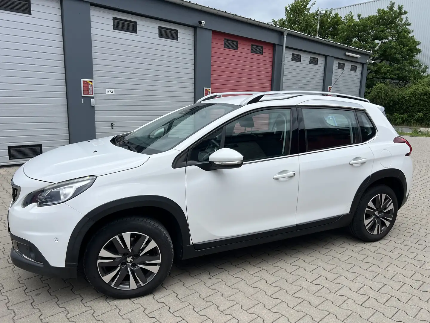 Peugeot 2008 Allure/Navigation/Start&Stop/SHZ/PDC/*1.Hand* Blanc - 2