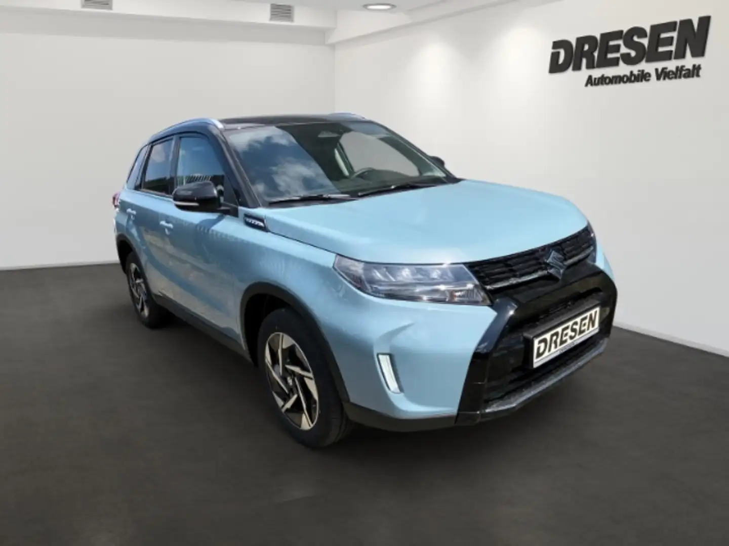 Suzuki Vitara Comfort+ 1.5 Hybrid Panorama + Navi + SHZ + CarPla Grau - 2