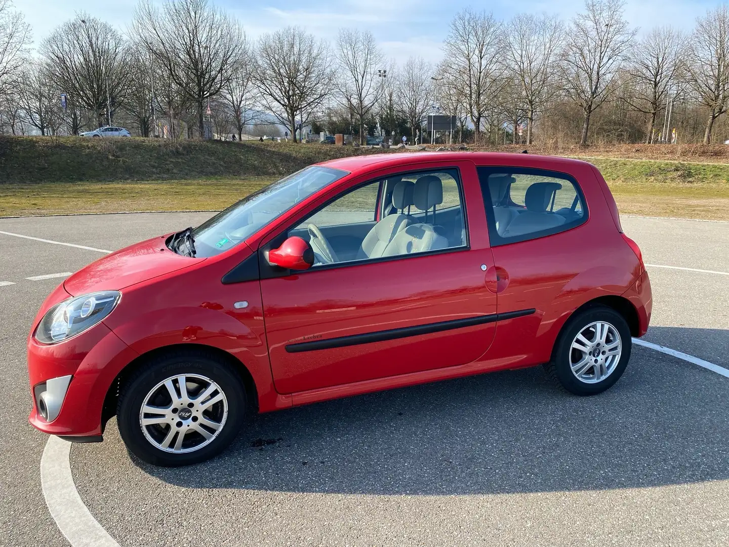 Renault Twingo Twingo 1.2 16V Initiale Rot - 1