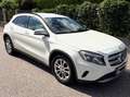 Mercedes-Benz GLA 200 GLA 200 d 4MATIC Aut. Weiß - thumbnail 2