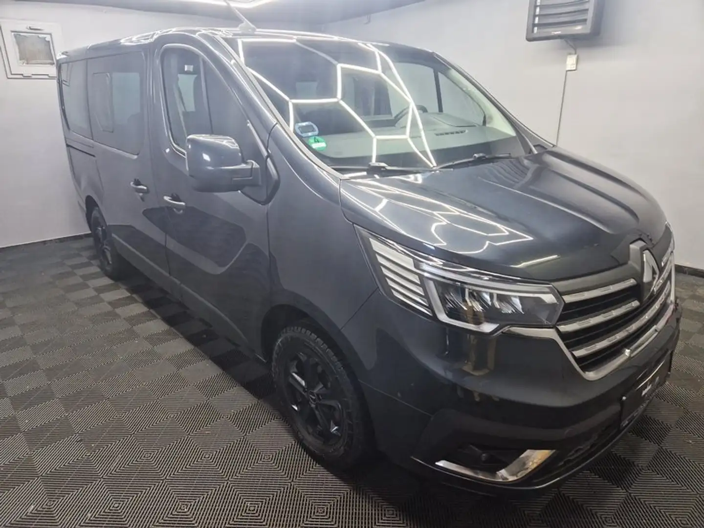 Renault Trafic L1H1 3,0t Life|6 SITZER|AUTOM|STHZG|TEILLEDER Grau - 2
