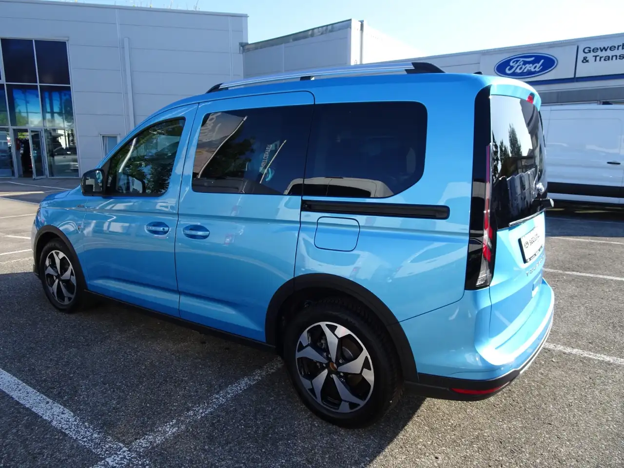 Ford Tourneo Connect Active 2.0 AT PANO*iACC*NAVI*LED 8
