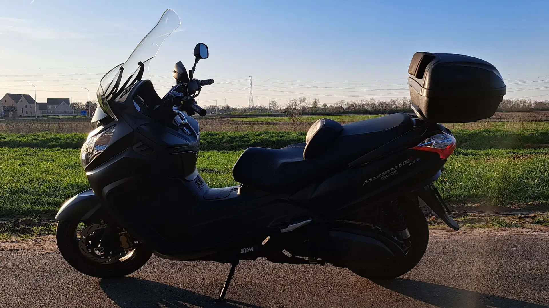 SYM MaxSym 600i Schwarz - 2
