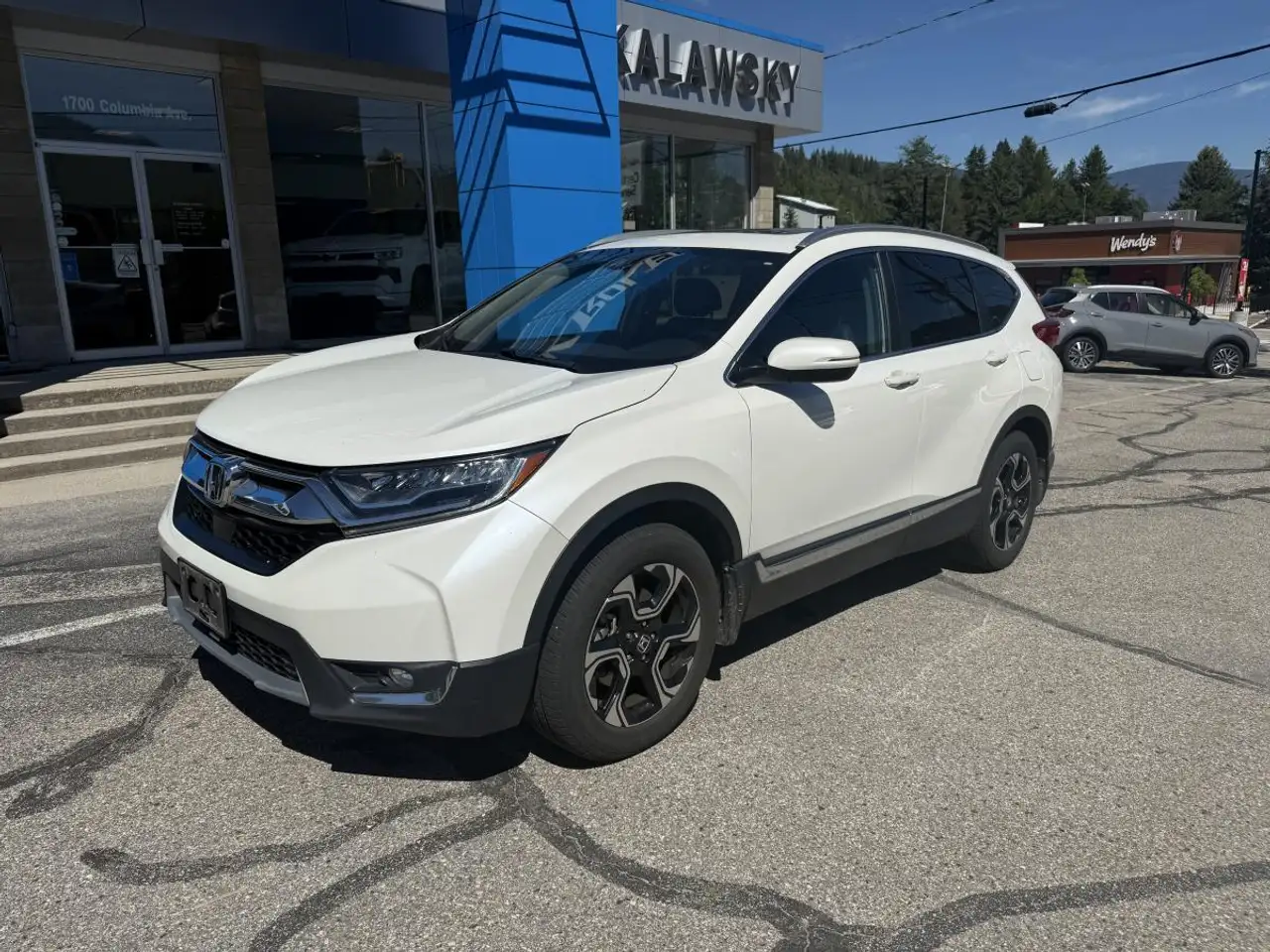2017 Honda CR-V Touring — photo 1