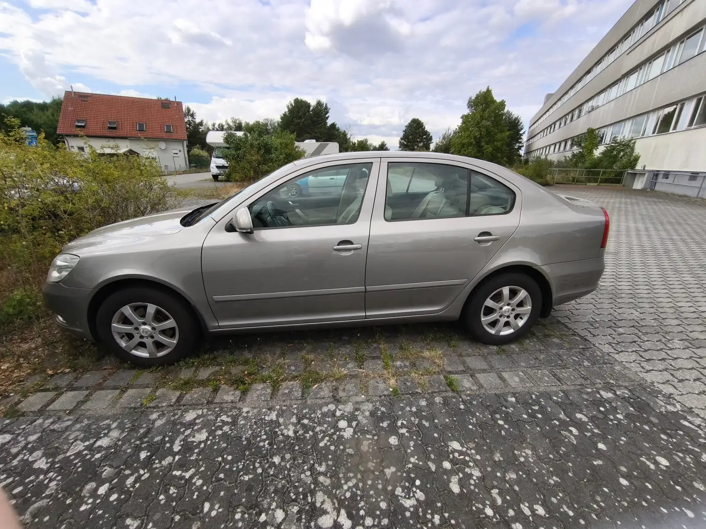 Skoda Octavia Octavia 1.4 TSI DSG Elegance Geel - 2