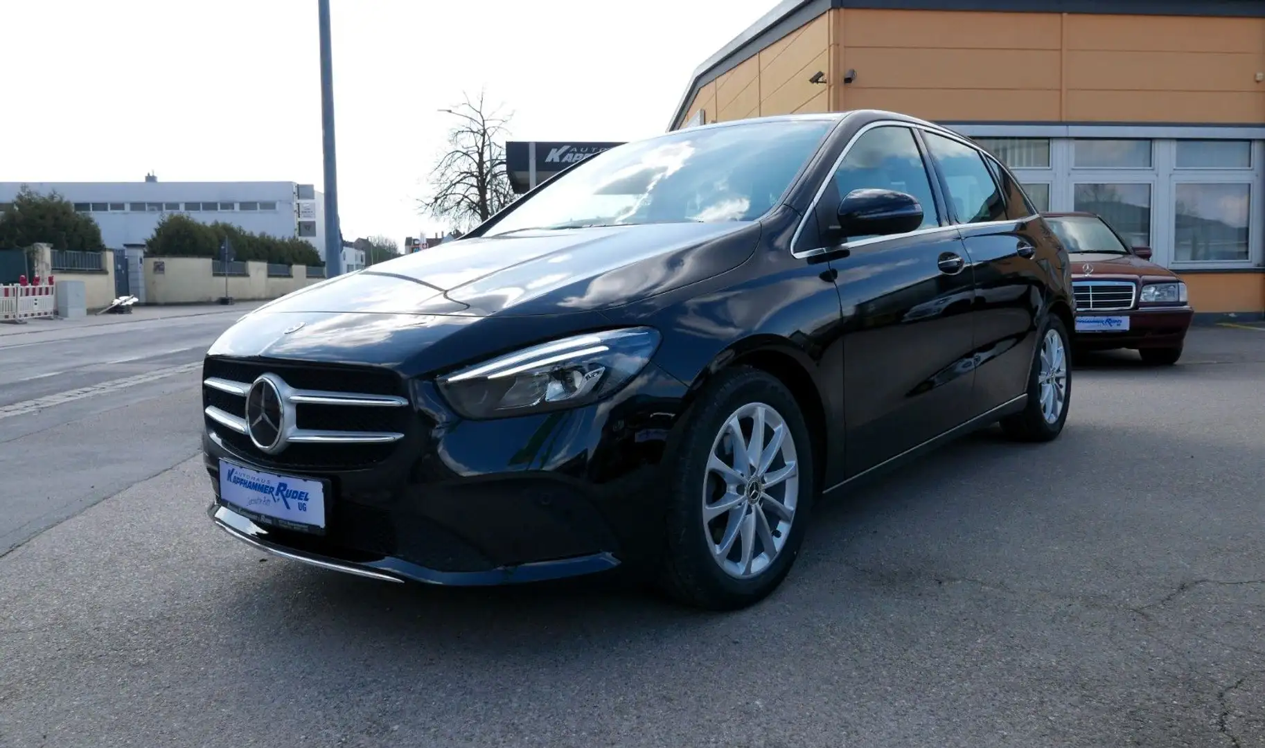 Mercedes-Benz B 200 d/Progressiv/Leder/Kamera/ACC Schwarz - 2