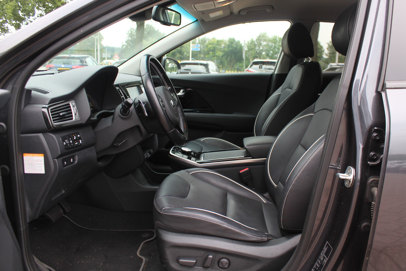 Kia e-Niro ExecutiveLine 64 kWh / Camera / Leder / Keyless / — photo 11