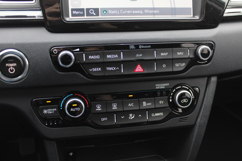 Kia e-Niro ExecutiveLine 64 kWh / Camera / Leder / Keyless / — photo 27