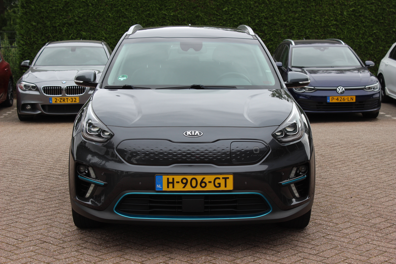 Kia e-Niro ExecutiveLine 64 kWh / Camera / Leder / Keyless / — photo 9
