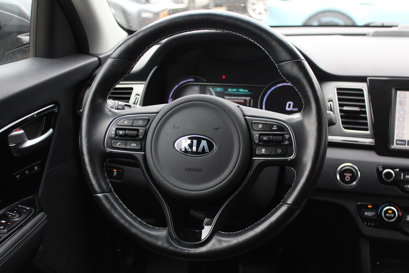 Kia e-Niro ExecutiveLine 64 kWh / Camera / Leder / Keyless / — photo 18