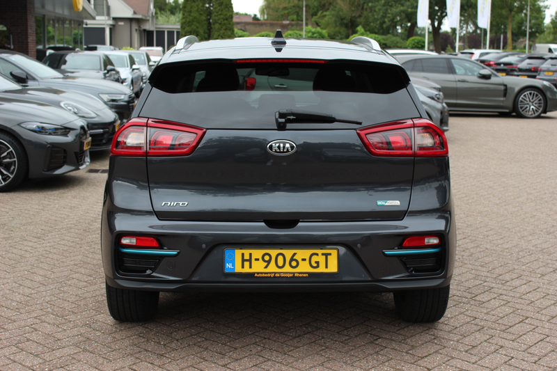 Kia e-Niro ExecutiveLine 64 kWh / Camera / Leder / Keyless / — photo 16