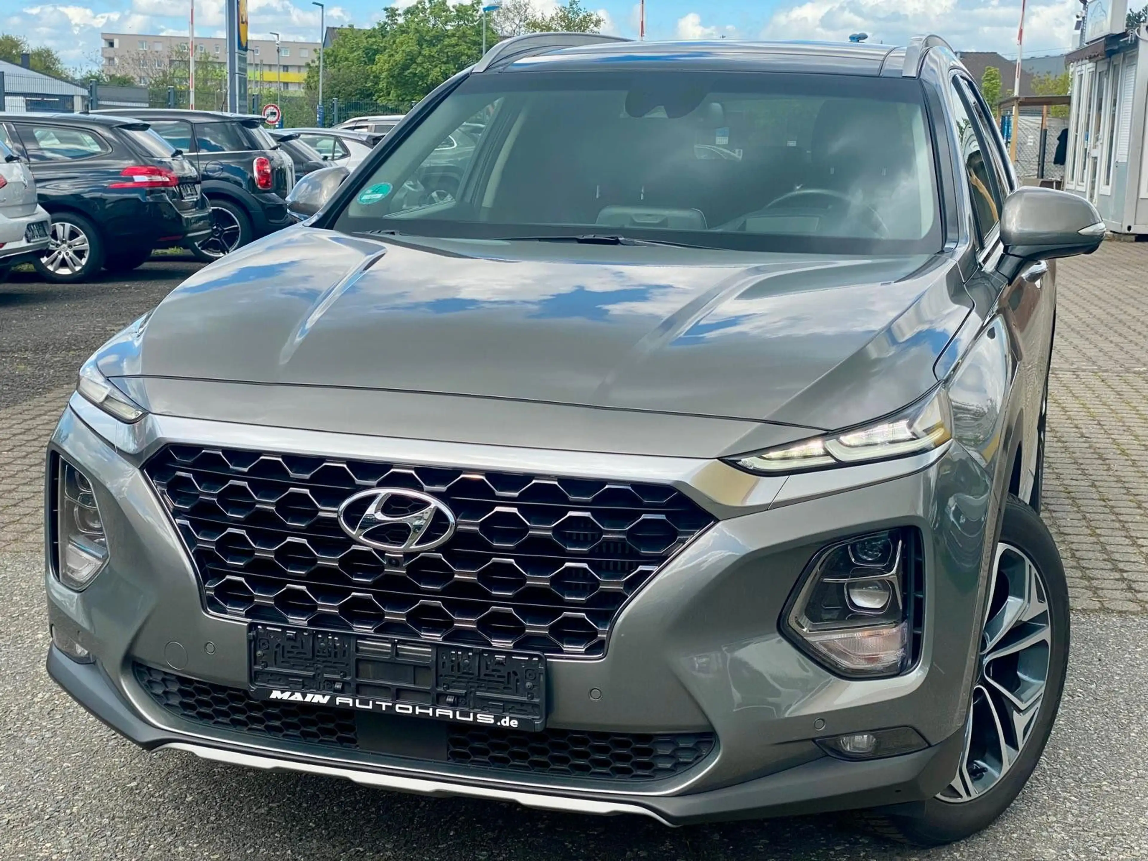 Hyundai SANTA FE Premium 4WD - 7 Sitzer -Panorama Dach — photo 2