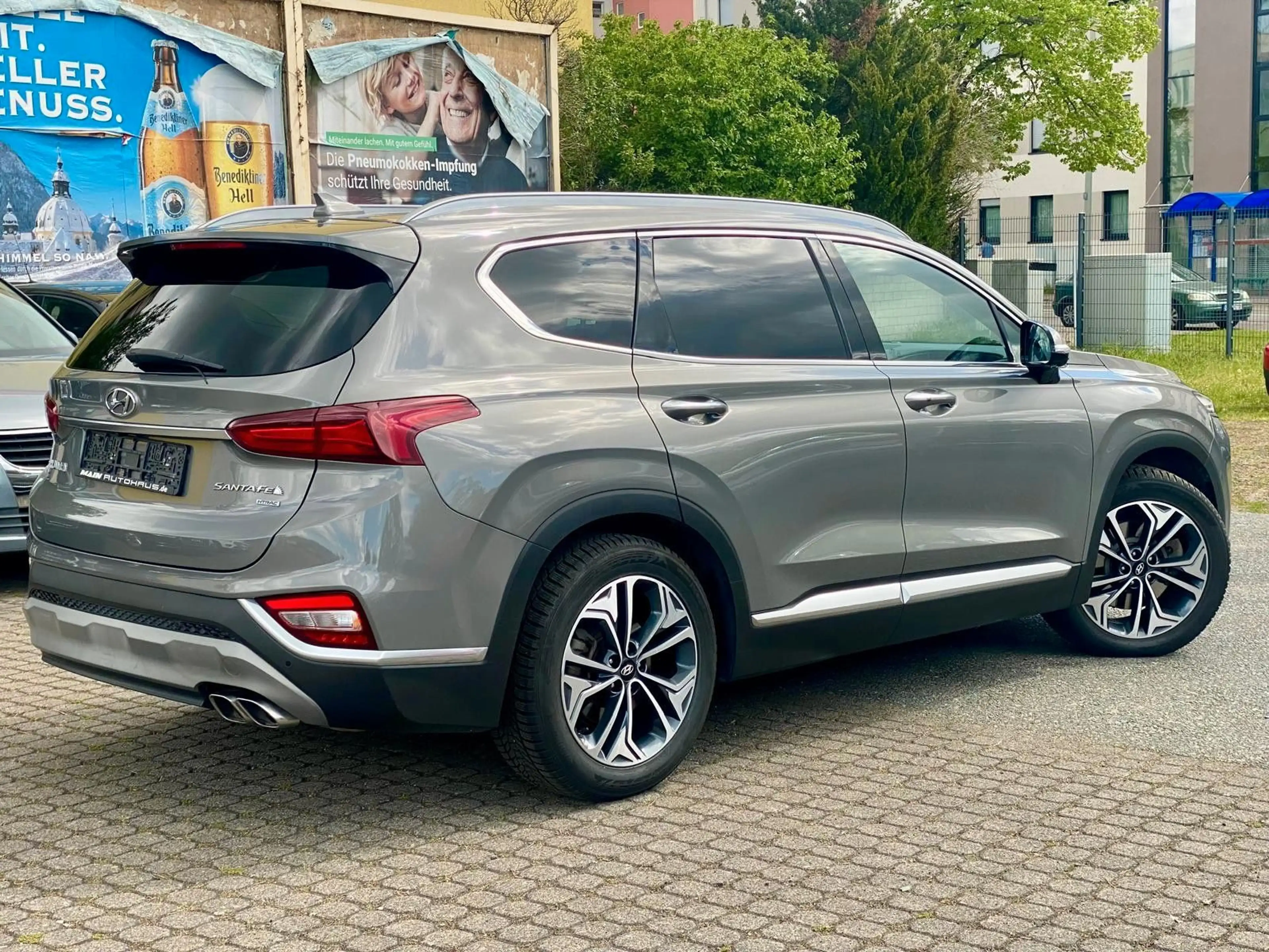 Hyundai SANTA FE Premium 4WD - 7 Sitzer -Panorama Dach — photo 6