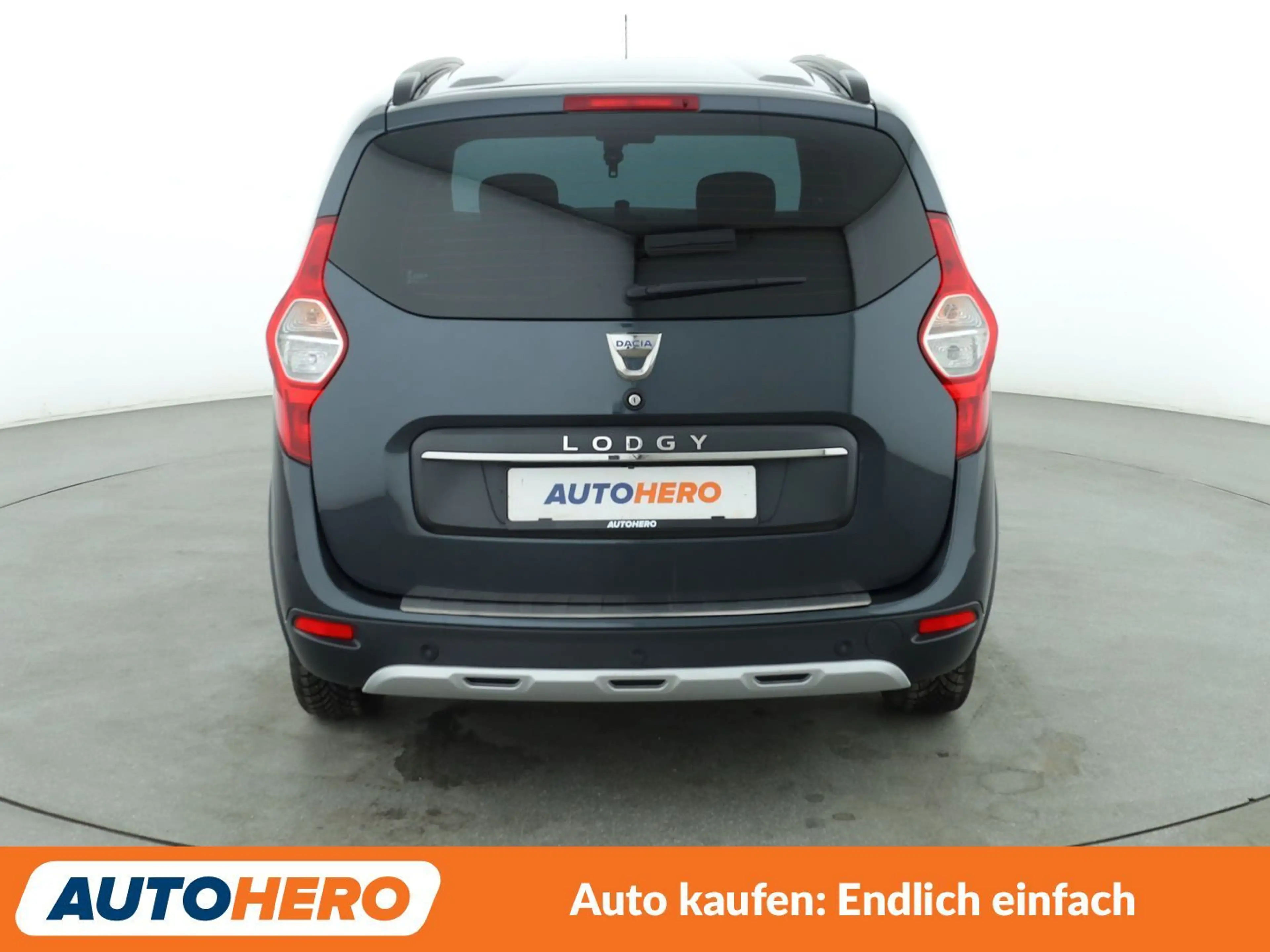 Dacia Lodgy 1.3 TCe Stepway Plus*CAM*PDC*NAVI*SHZ*TEMPO*KLIMA* — photo 5