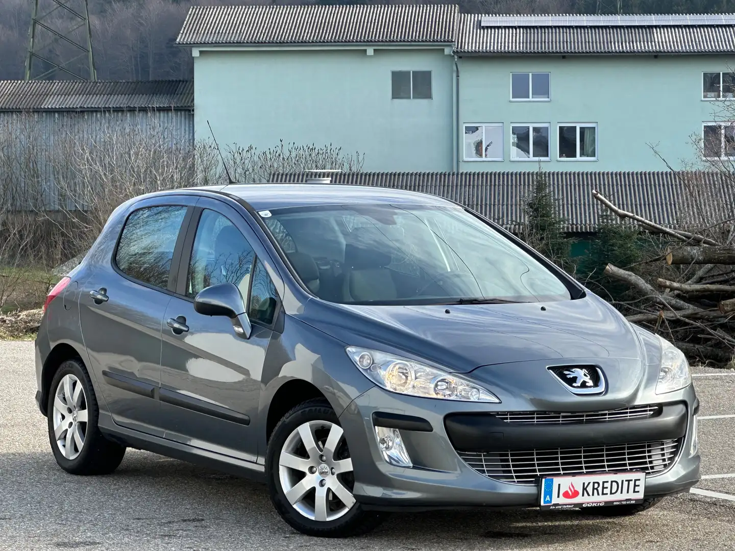 Peugeot 308 1.4*Premium*Öamtc*Pickerl-Sport*WenigKM*Kredit Grau - 2
