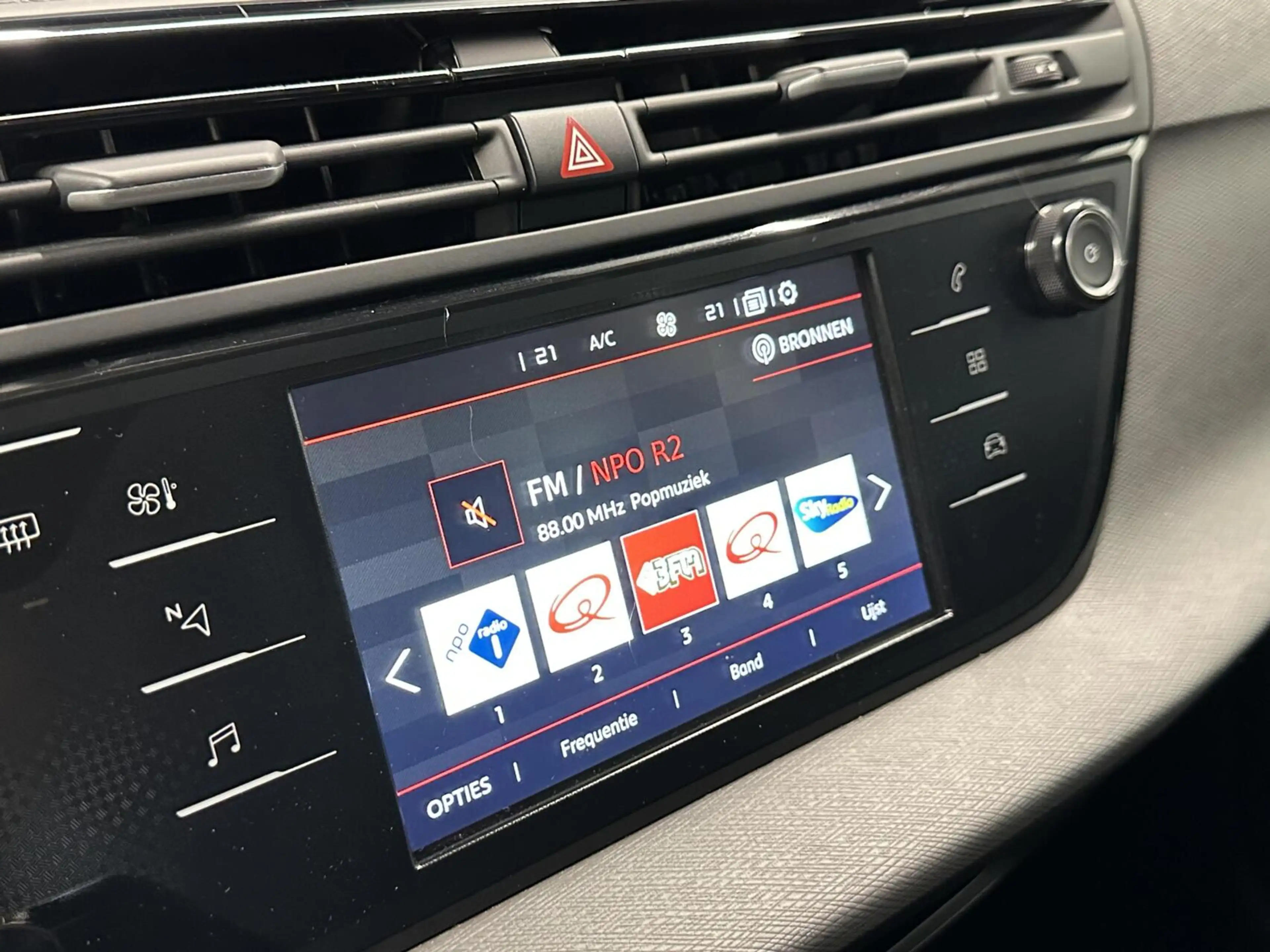 Citroen Grand C4 SpaceTourer 1.2 PureTech Business CARPLAY NAVI ECC CRUISE 8500 — photo 29