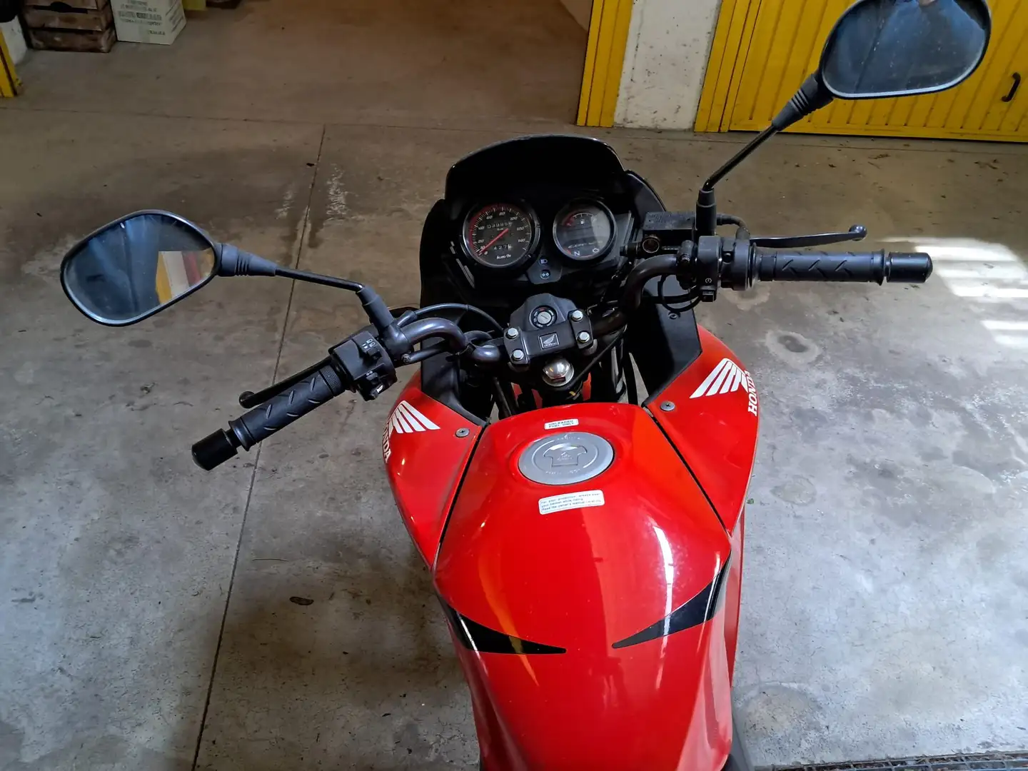 Honda CBF 125 Rosso - 2