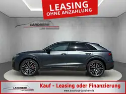 Audi Q8 3.0 TDI S line //Head Up/AHK/Pano /Matrix LED