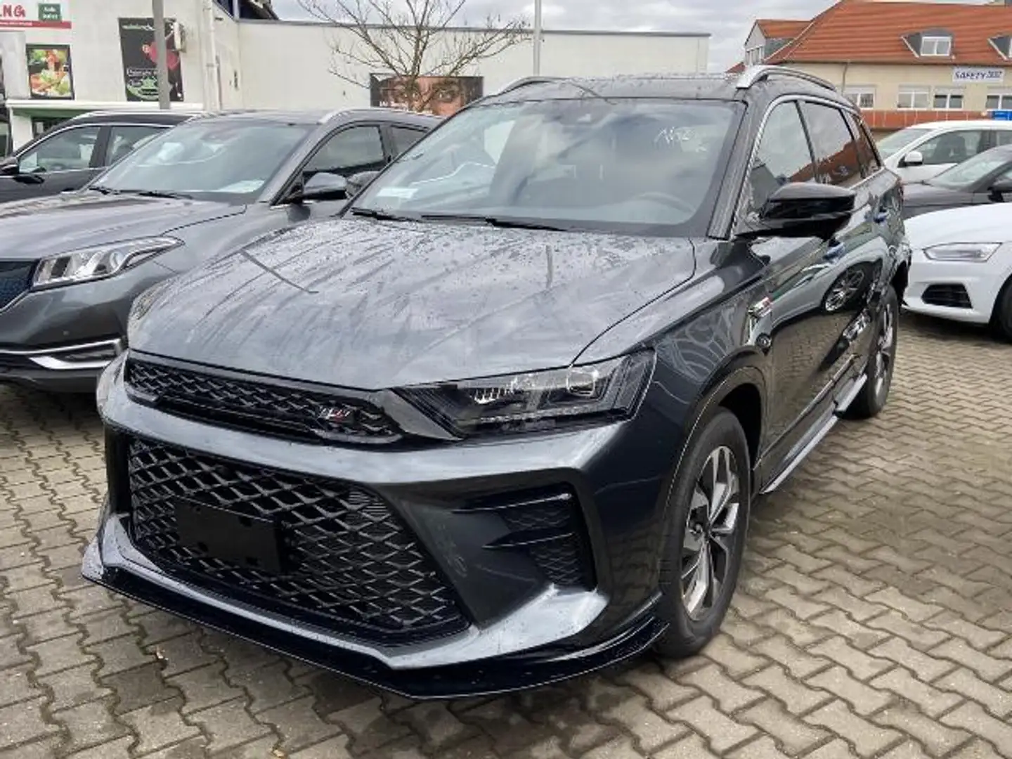 SWM G01 Automatik - Android/Carplay - 360° Kamera - Navi Grau - 1