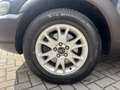Volvo XC70 2.4 D5 Comfort Line Zwart - thumbnail 4
