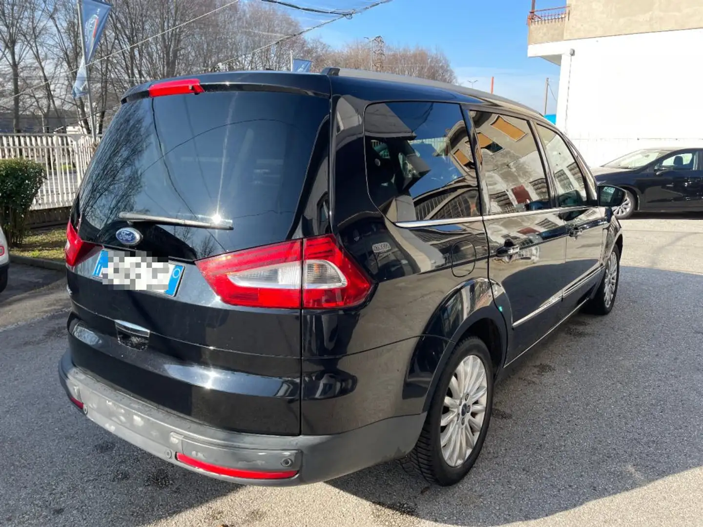 Ford Galaxy 2.0 TDCi 163 CV Powershift 7 POSTI Titanium Negro - 2