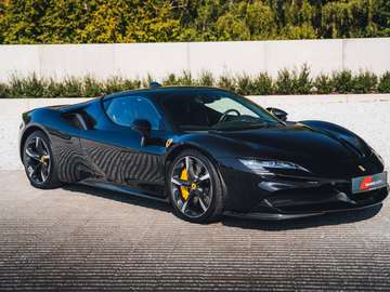 Nero Daytona / Lift / Racing Seats / Carbon