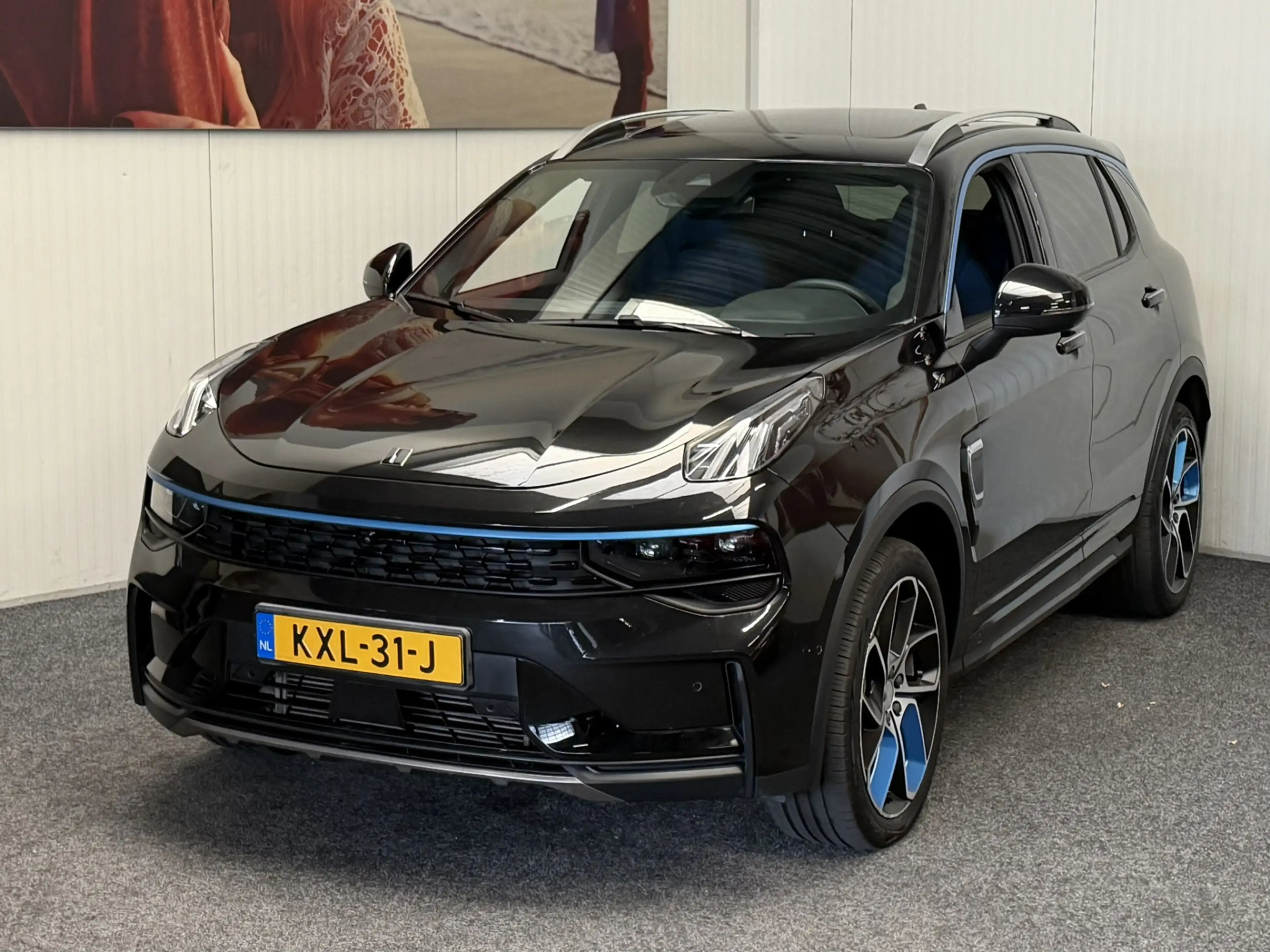 Lynk & Co 01 1.5 6.6kW MY 2023 ZWARTE HEMEL FACELIFT 360 CAMERA — photo 4