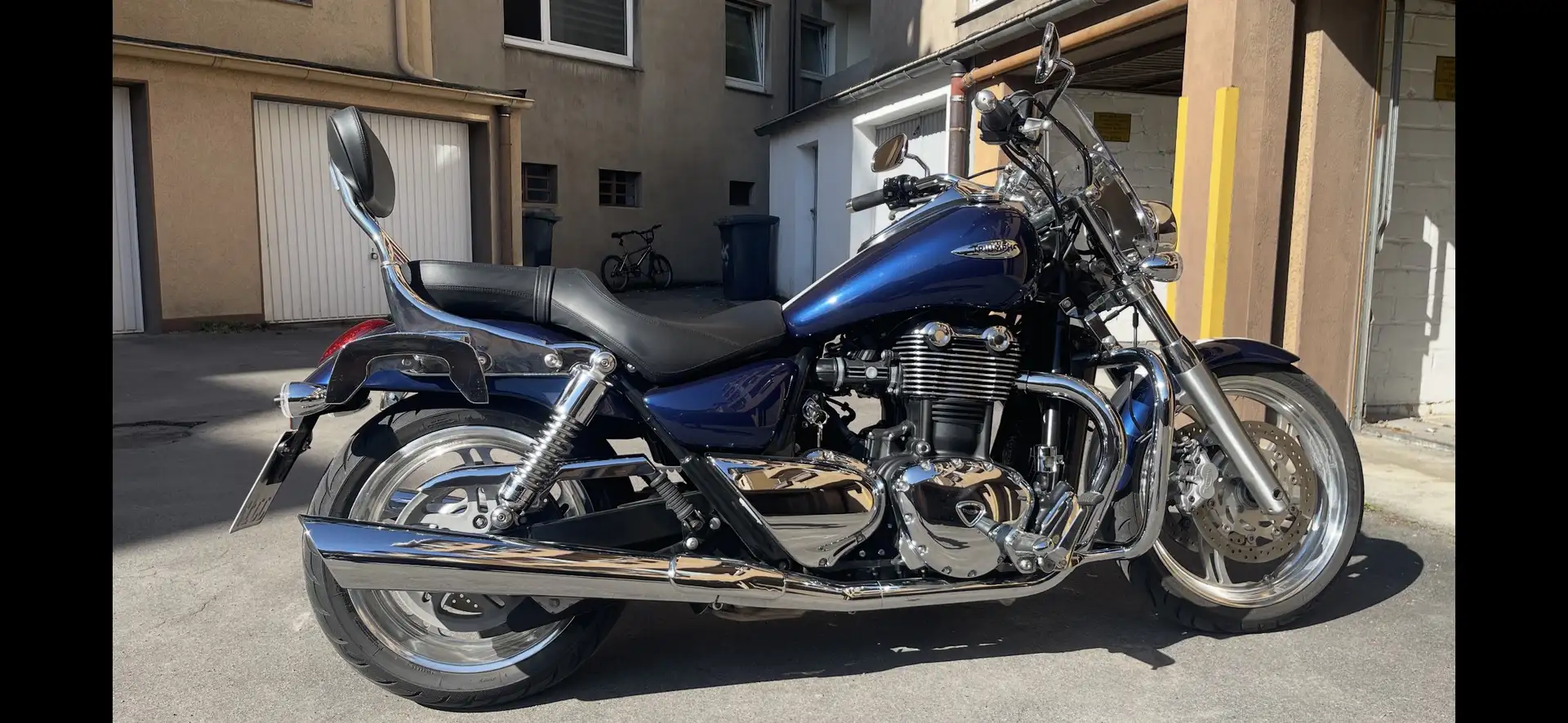 Triumph Thunderbird Sport - 2