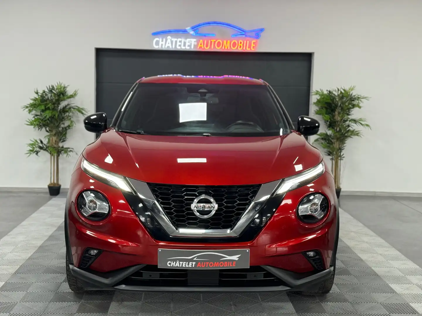 Nissan Juke 1.0 DIG-T 2WD Business Edition Rouge - 2