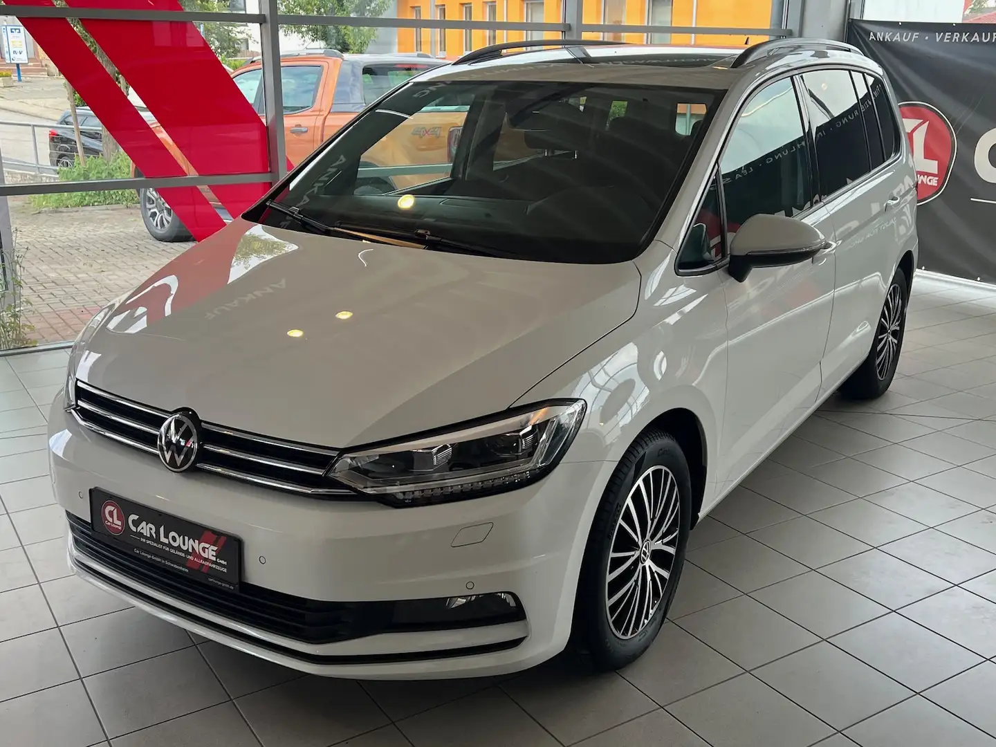 Volkswagen Touran Comfortline BMT Start-Stopp 7 Sitzer *Pano* Weiß - 2