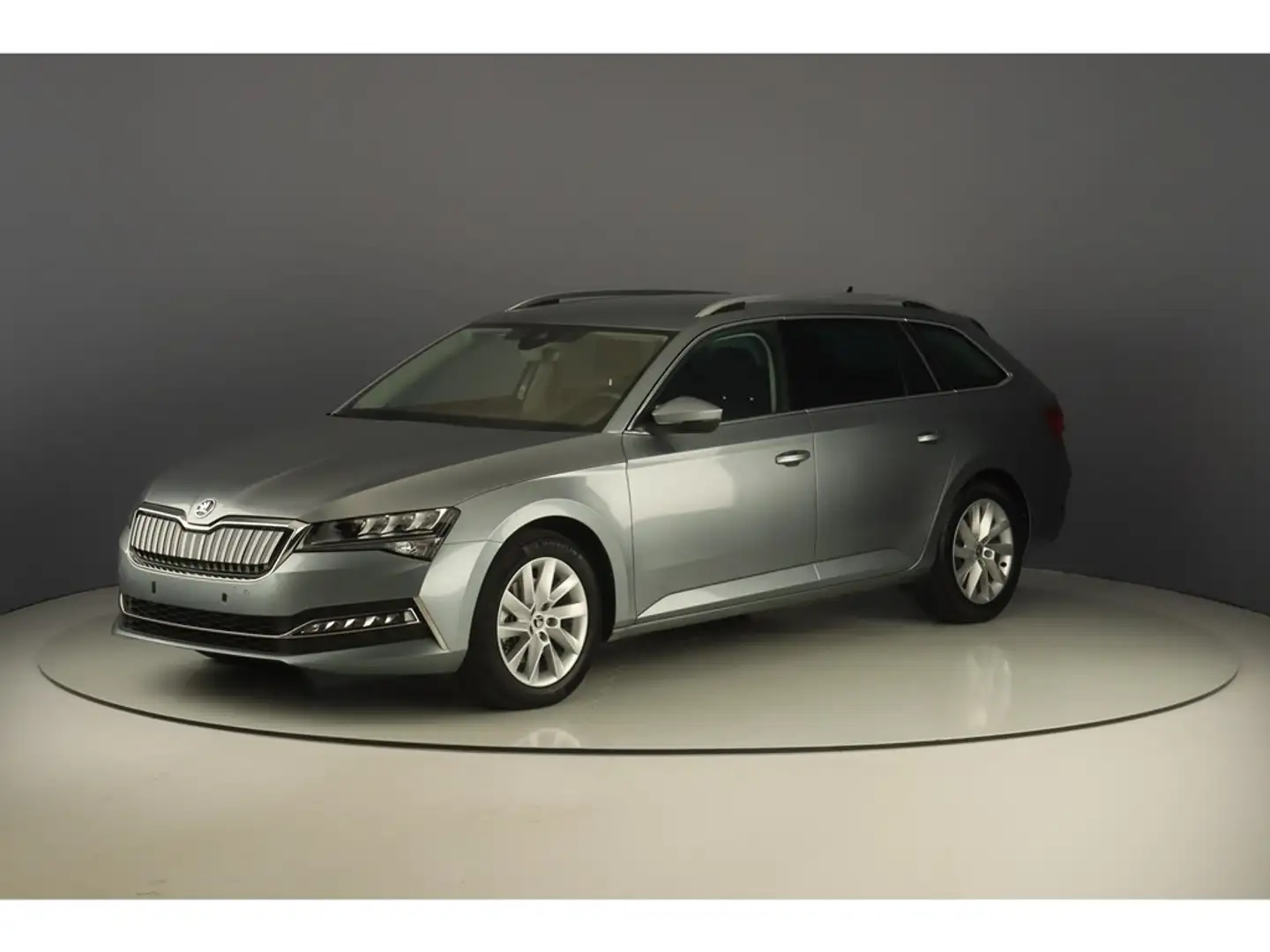 Skoda Superb 1.4TSi iV 218pk Clever Pack Safety Gris - 1