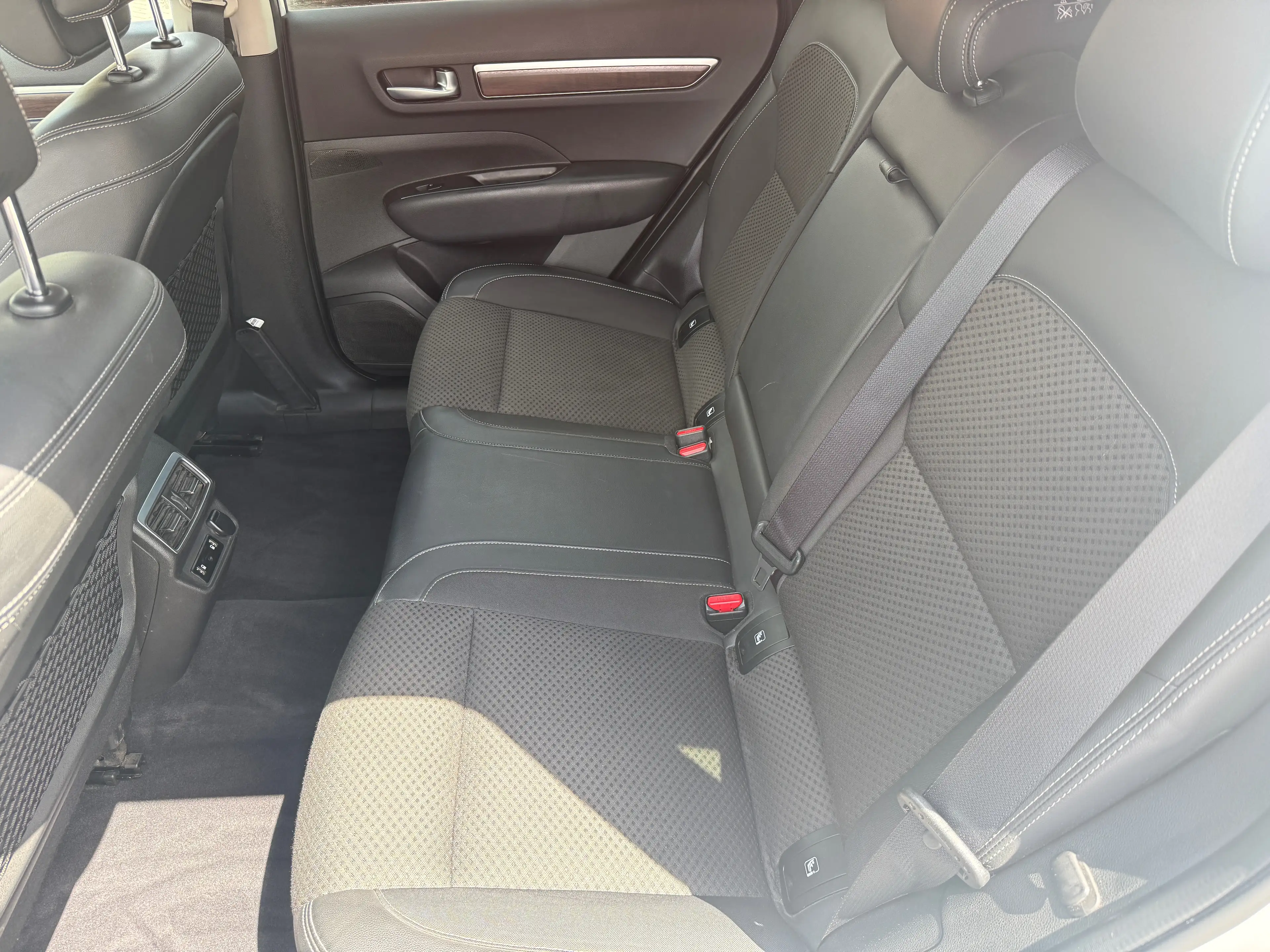 Renault Koleos Koleos Diesel ENERGY dCi 175 X-tronic 4WD LIMITED — photo 10