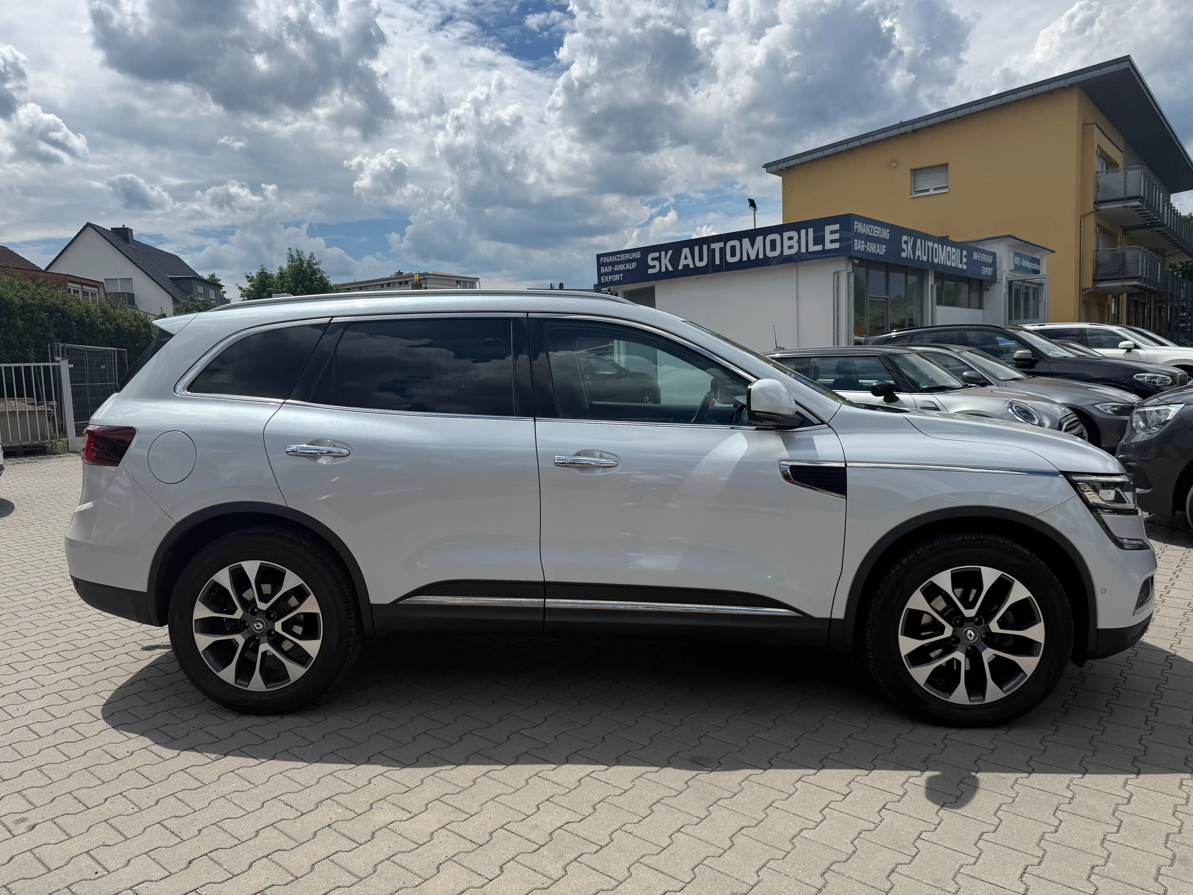 Renault Koleos Koleos Diesel ENERGY dCi 175 X-tronic 4WD LIMITED — photo 3