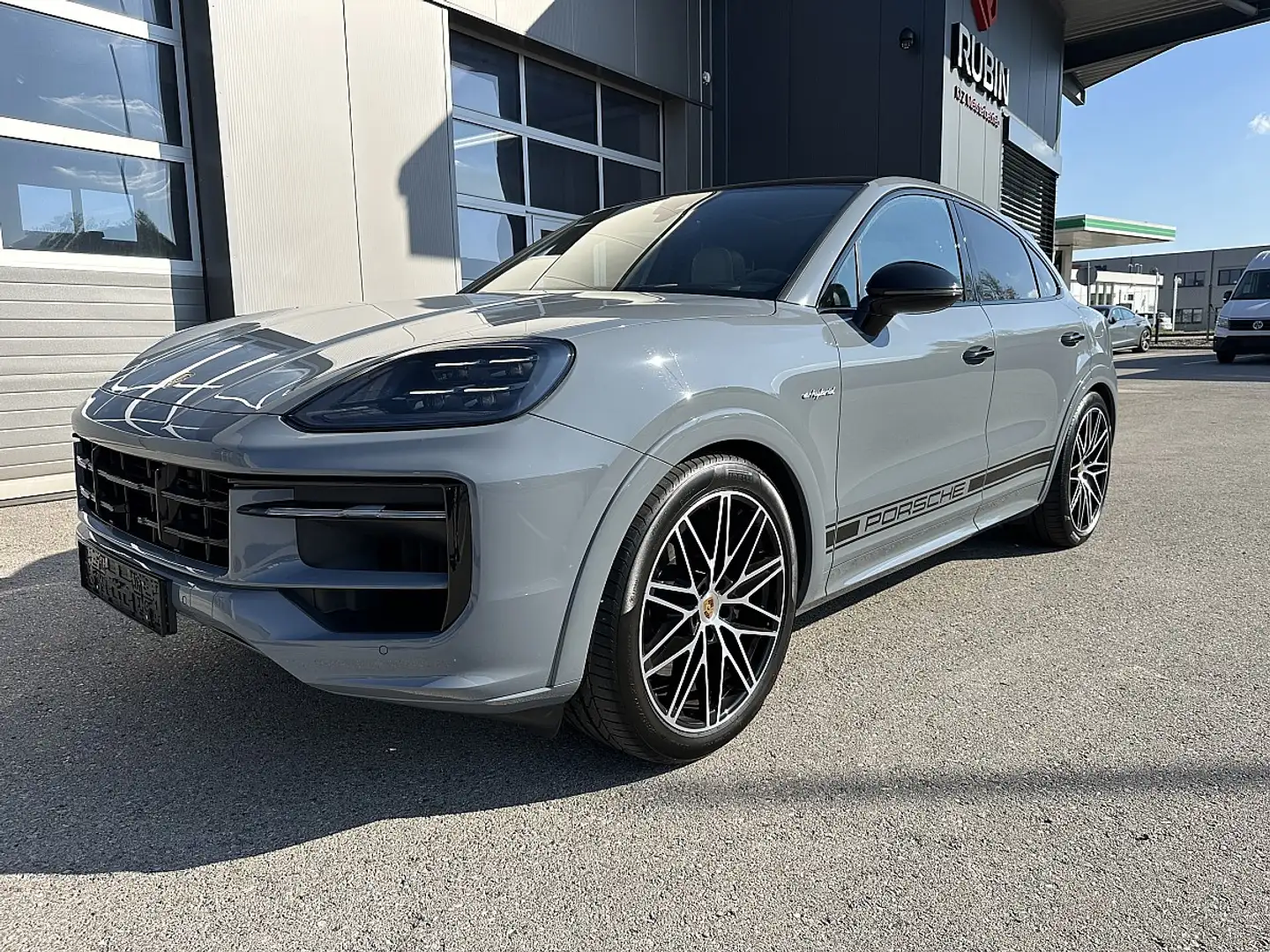 Porsche Cayenne III E-Hybrid Sportdesign Mega Spec!! Grau - 2