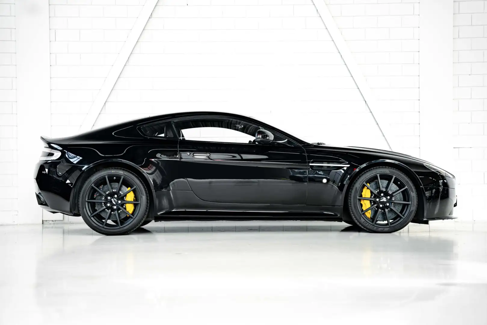 Aston Martin Vantage V12 S | Aerodynamica pakket | Keramisch | Sport Se Schwarz - 2