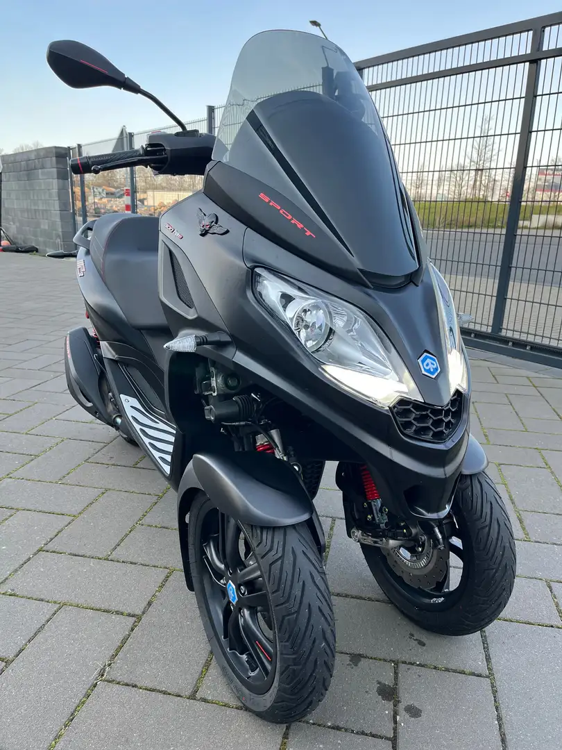 Piaggio MP3 300 **HPE**NEUZUSTAND**NUR 5500KM**INSPEKTION NEU** Negro - 2