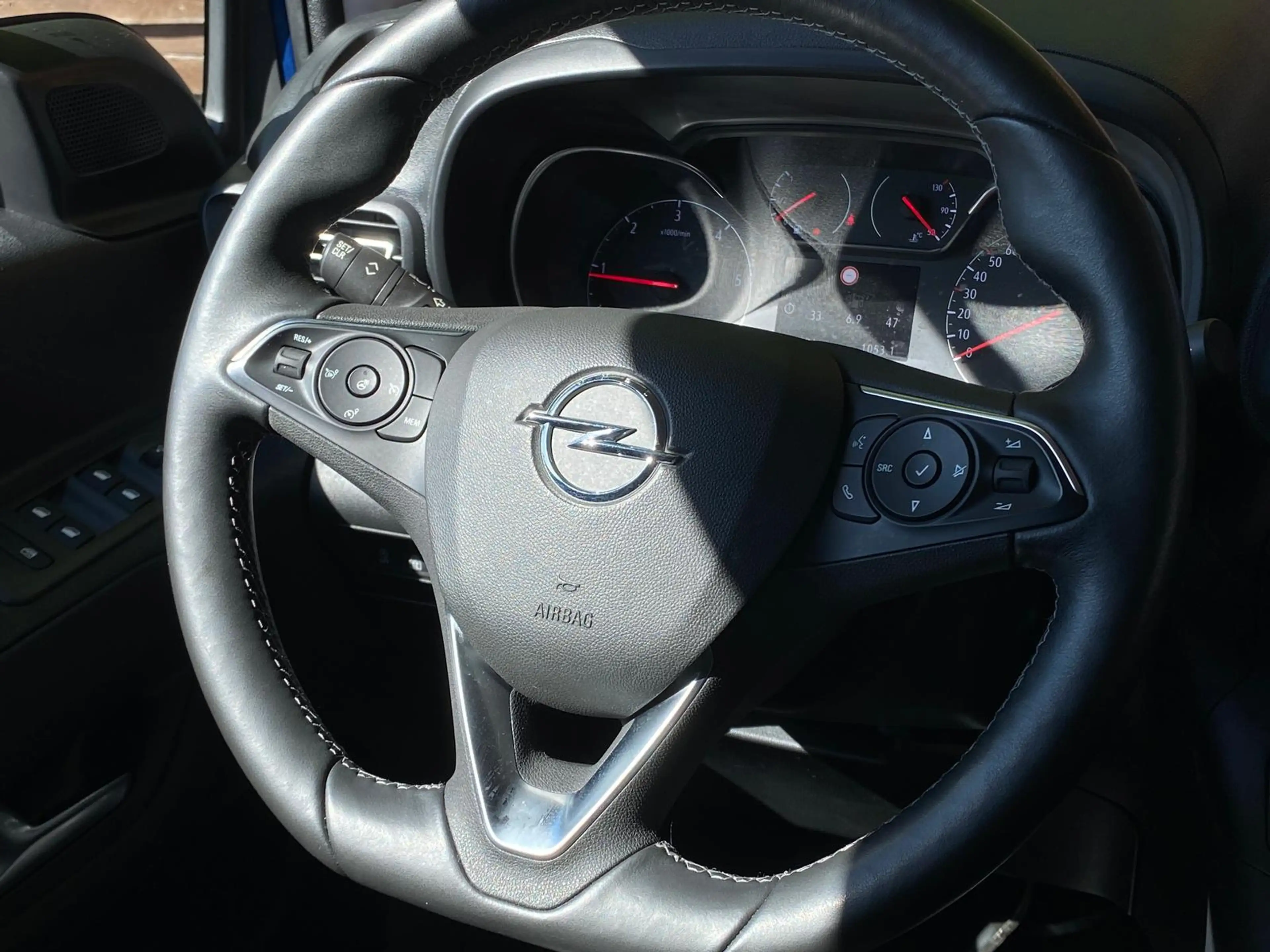 Opel Combo Life 1.5 CDTI 7-Sitze AHK Head-Up DAB Navi — photo 13