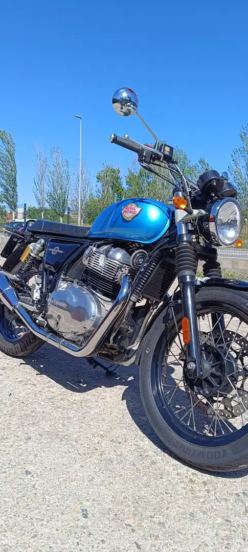 Royal Enfield Interceptor Azul - 2