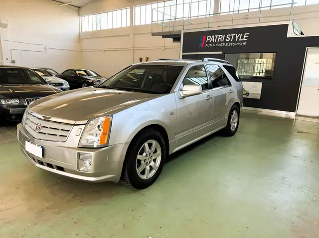 Cadillac SRX SRX I 2004 3.6 V6 Sports Edition awd auto49000 KM