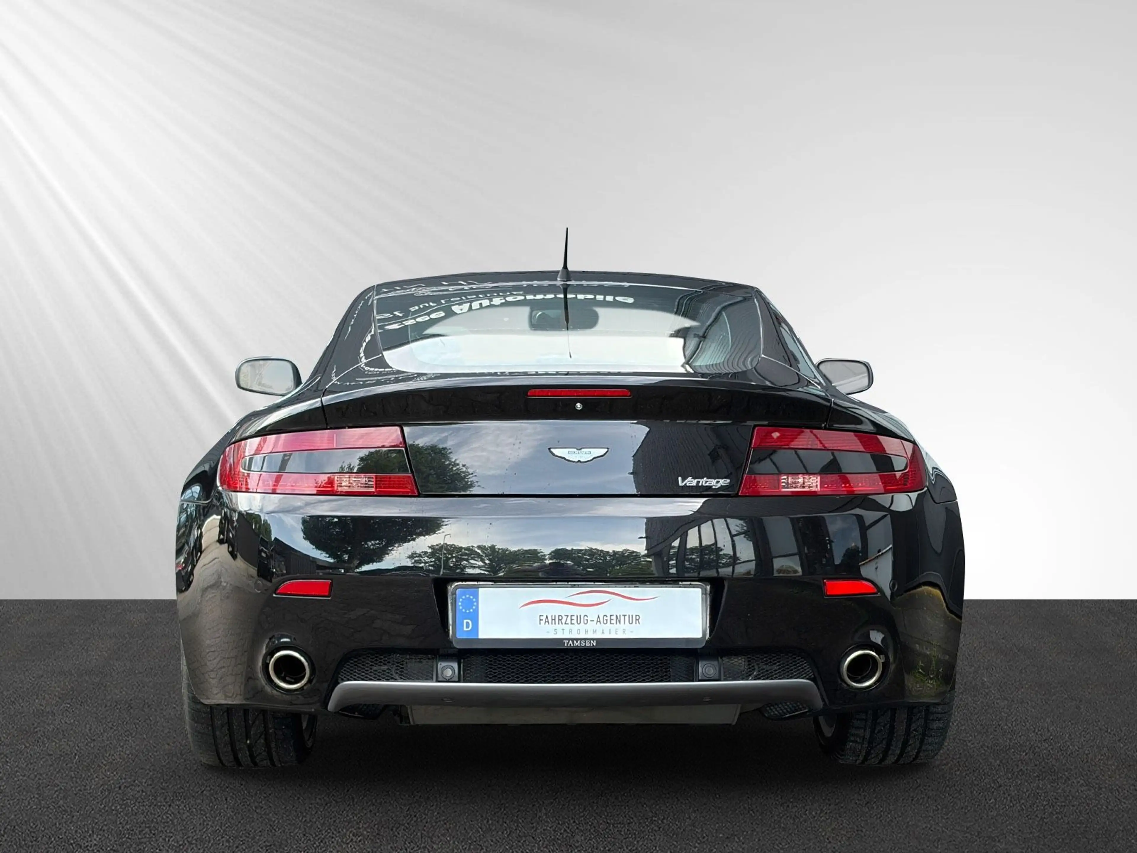 Aston Martin V8 4.3l/Schalter/BRD/2. Hand/Scheckheft — photo 5