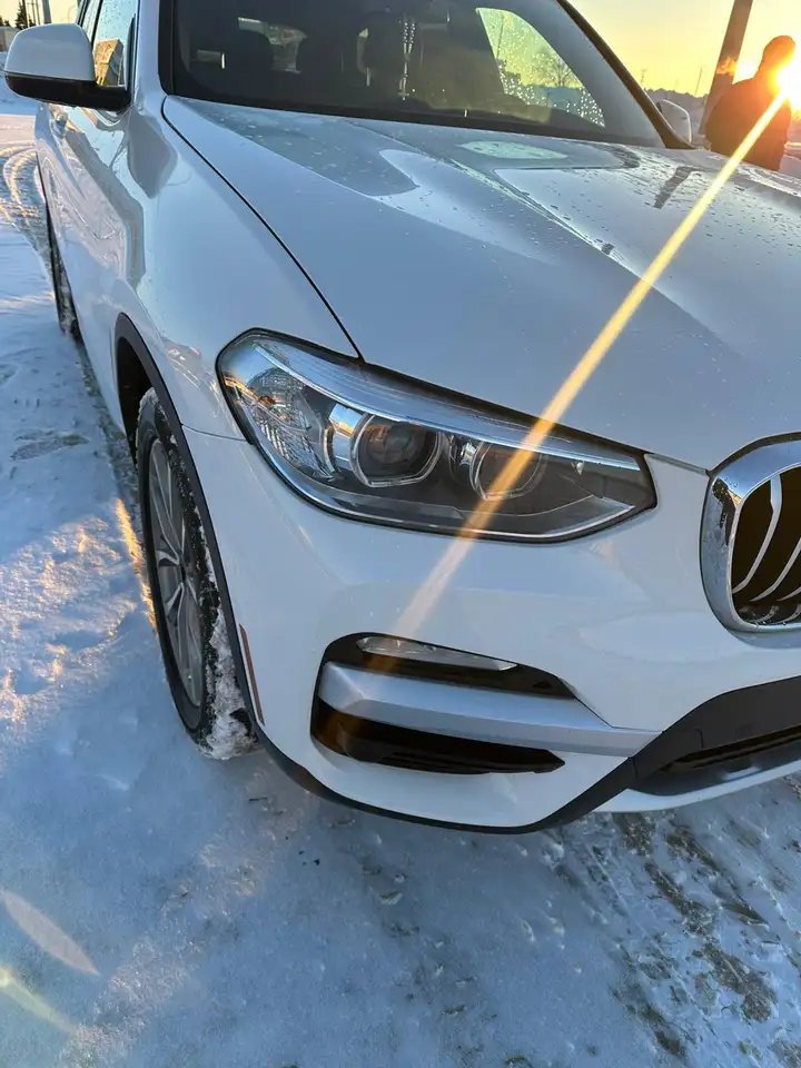 BMW X3 снимка BMW X3