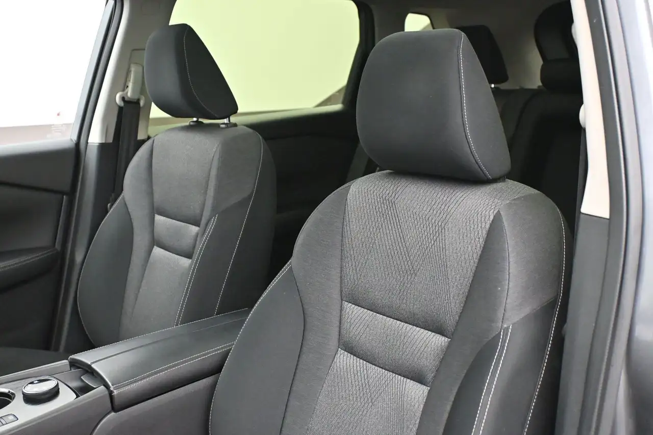 Nissan Rogue photo Nissan Rogue