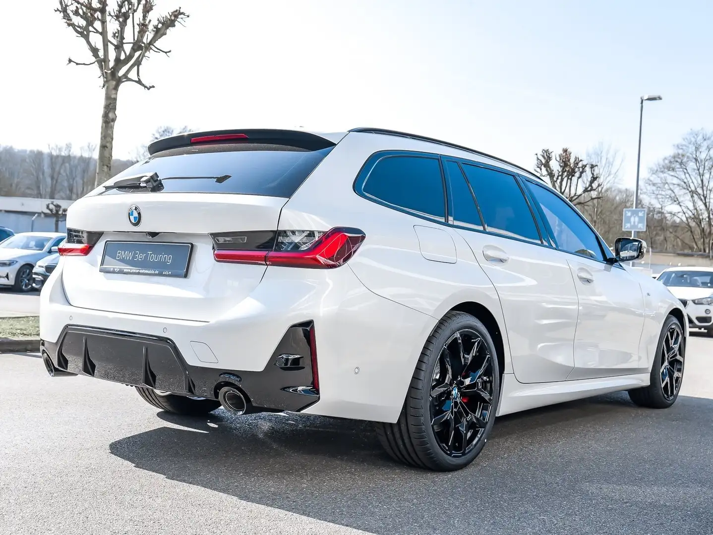 BMW 320 d 549€ ohne Anzahlung 19'' HUD 360° AHK ACC Adapt Weiß - 2