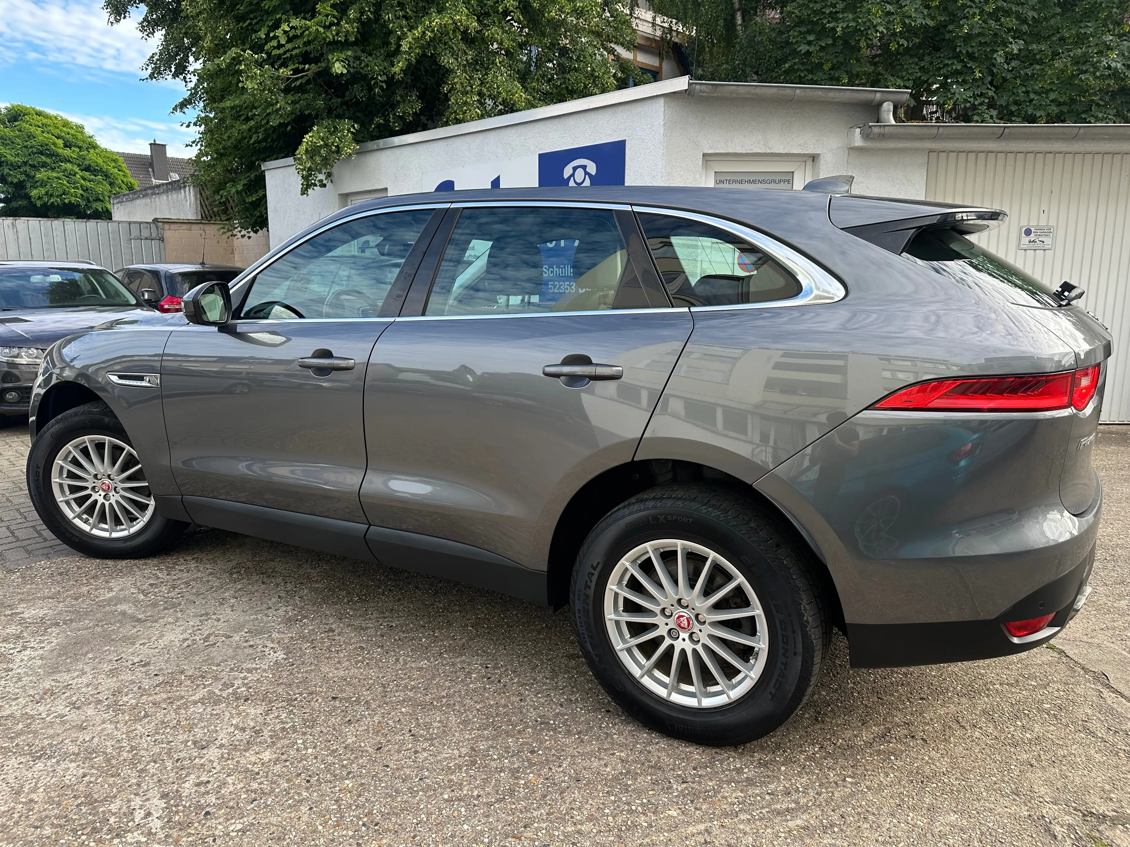Jaguar F-Pace F-Pace Automatik/ Kamera/ LED/ Leder/ Spurhalte — photo 2