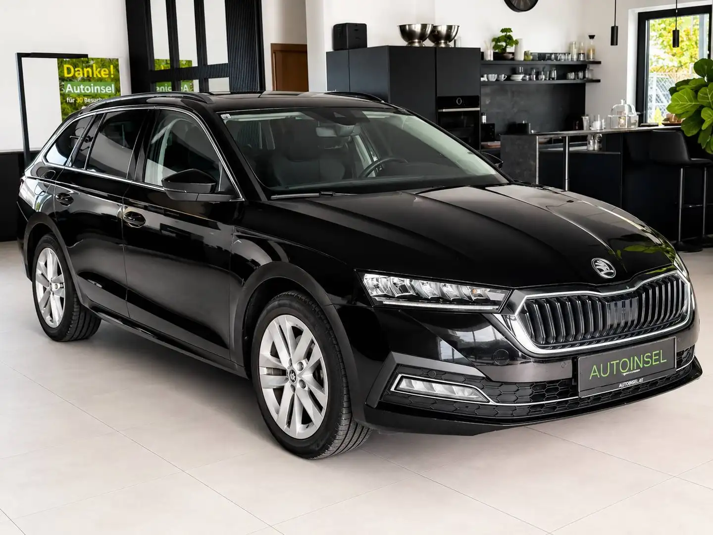 Skoda Octavia Style Automatik+Virtual+Kamera+Navi Schwarz - 2