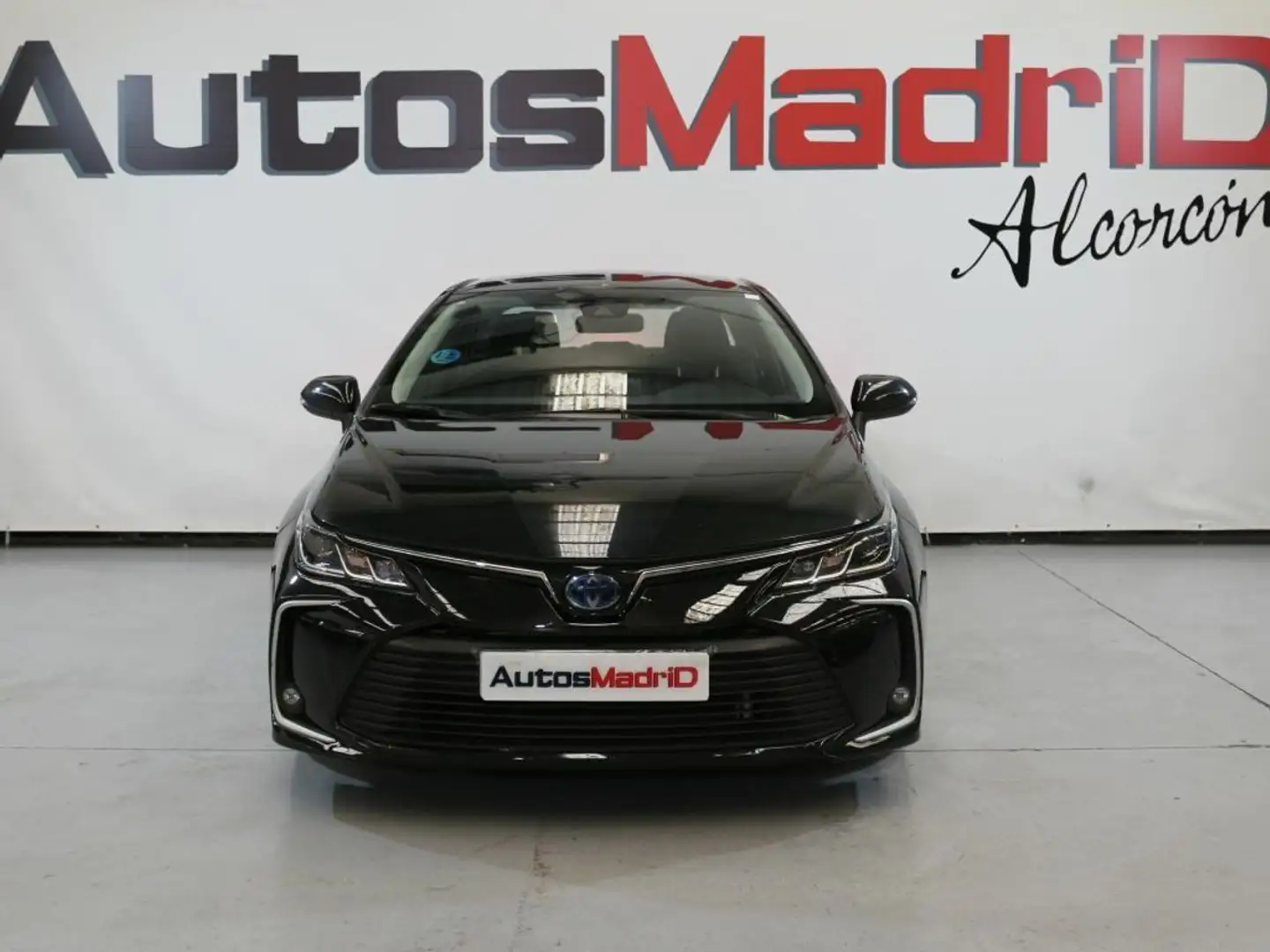 Toyota Corolla 1.8 125H ACTIVE TECH E-CVT SEDAN Negro - 2