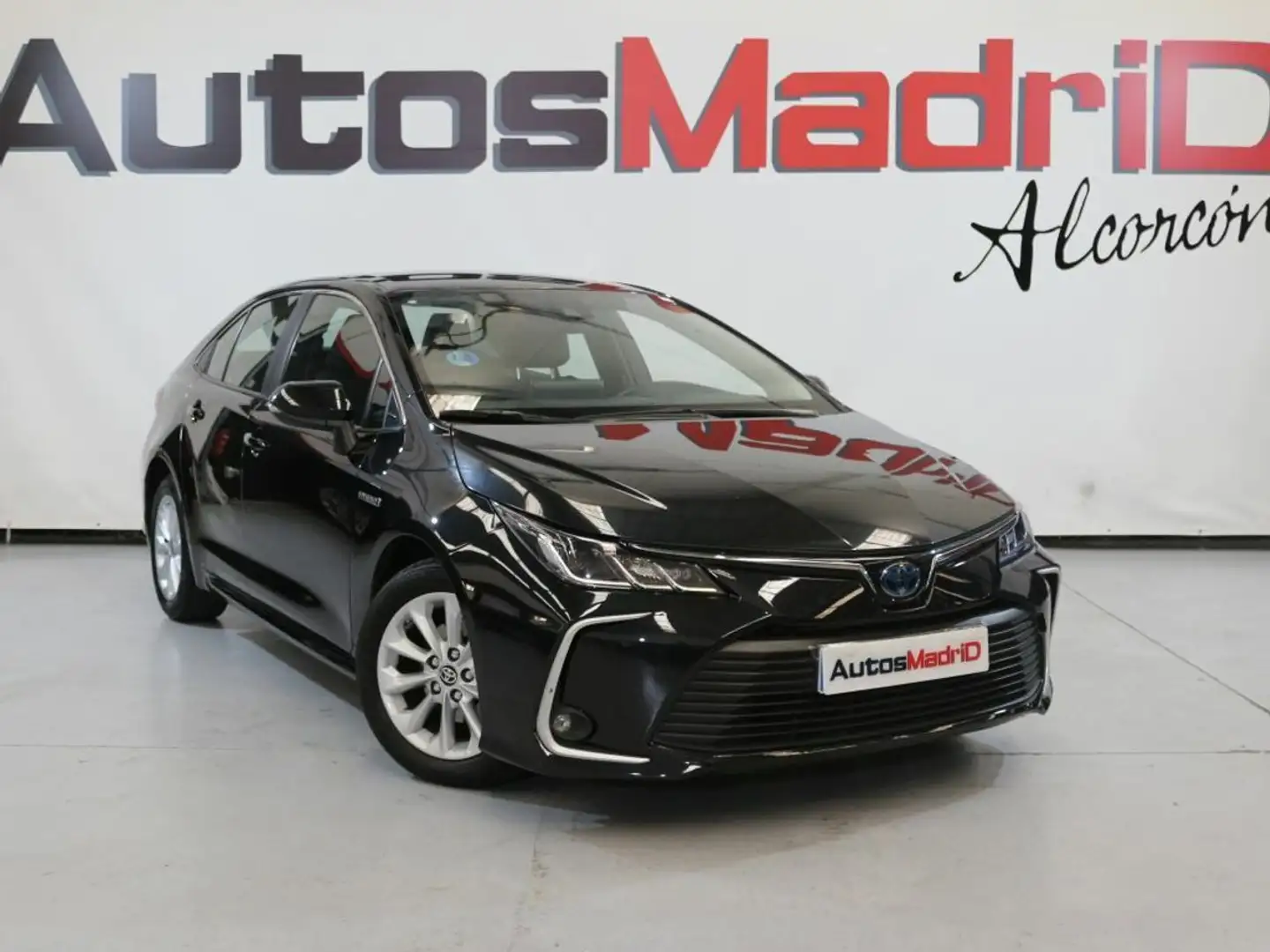 Toyota Corolla 1.8 125H ACTIVE TECH E-CVT SEDAN Negro - 1