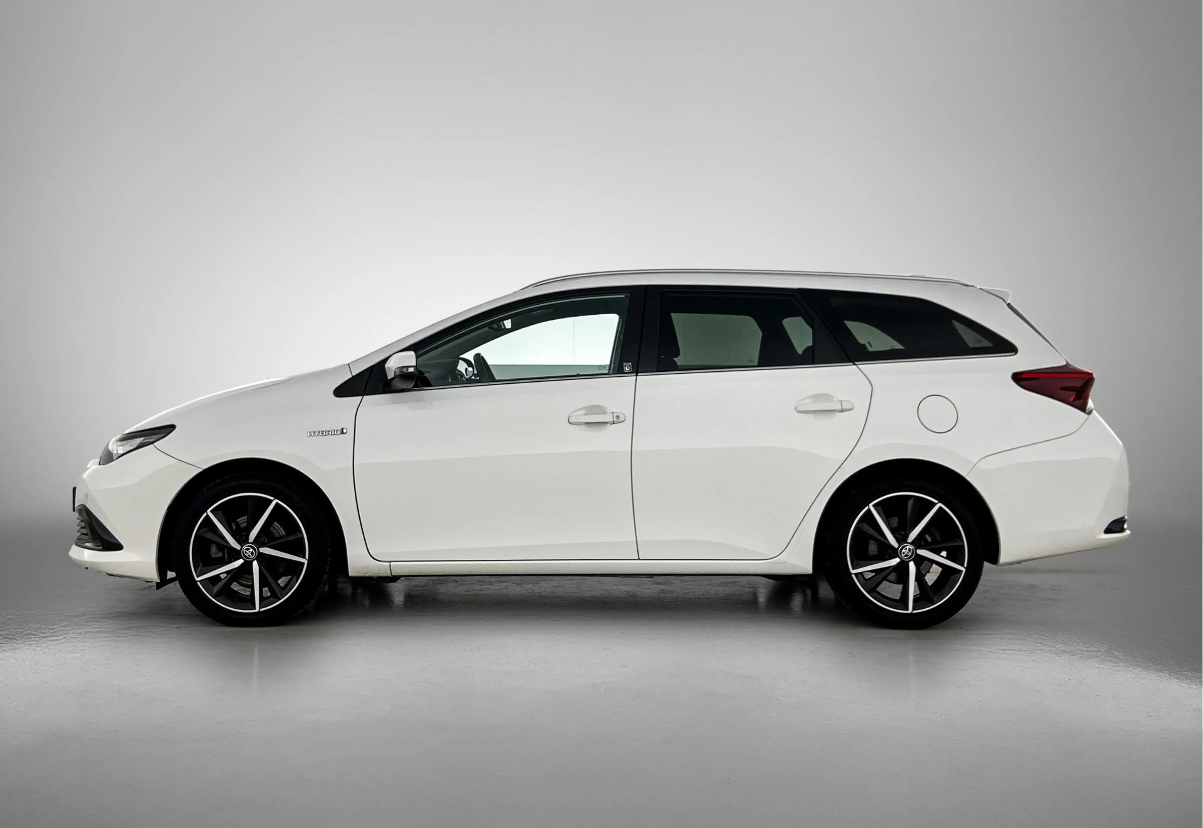 Toyota Auris Touring Sports 1.8 Hybrid Dynamic Ultimate | Stoel — photo 13